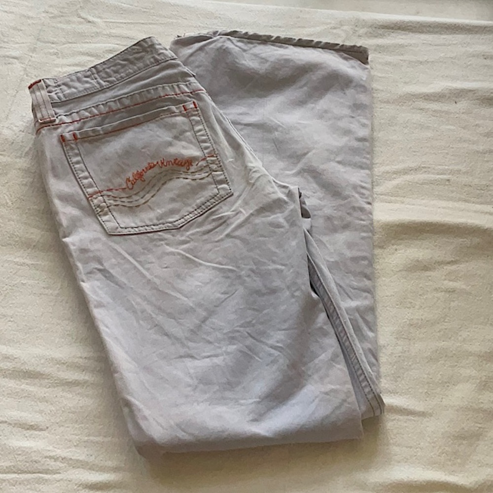 California Vintage Blue Jeans Size 30 Inseam 34” Slightly Distressed. - Picture 2 of 11